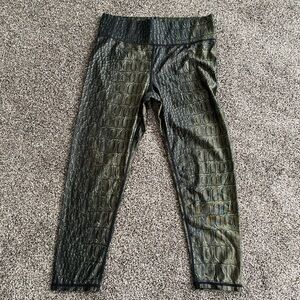 Terez Alligator Print Leggings